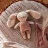 7167abyrasselhasepuderrosa  Avayves Feine Papeterie Und Geschenke Für Babys Und Kids Babyrassel Hase Plusch Baumwolle GOTS