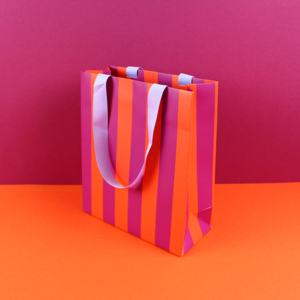 Geschenkpapier Tasche Papiertasche Tragetasche