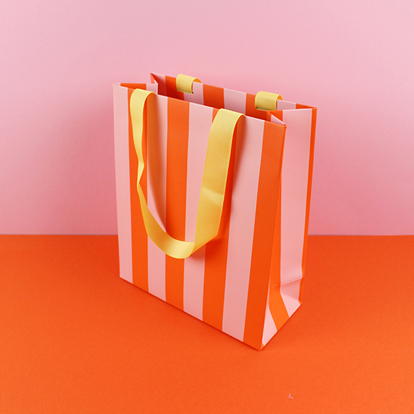 Geschenkpapier Tasche Papiertasche Tragetasche
