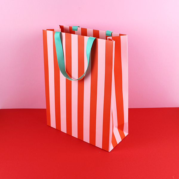 Geschenkpapier Tasche Papiertasche Tragetasche