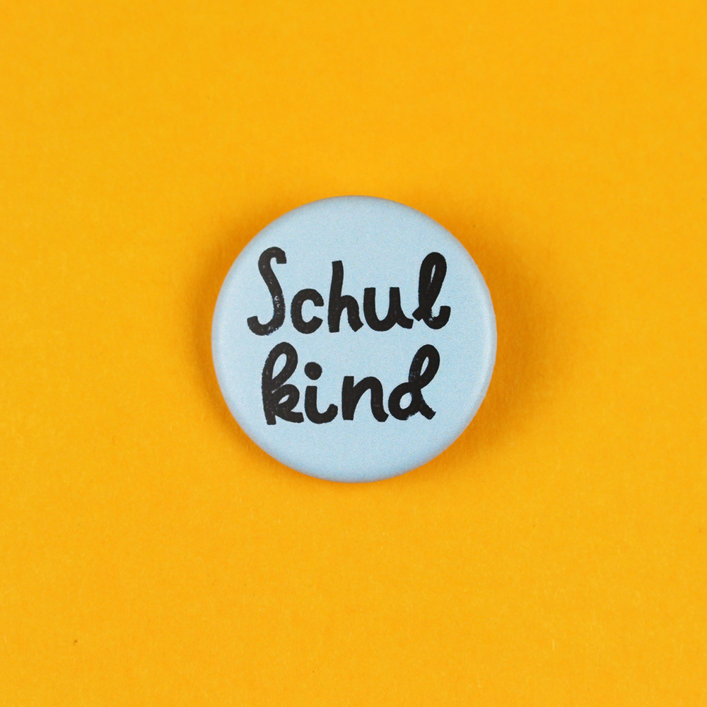 6299buttonschulkindhellblau Avayves Feine Papeterie Und Geschenke Für Babys Und Kids