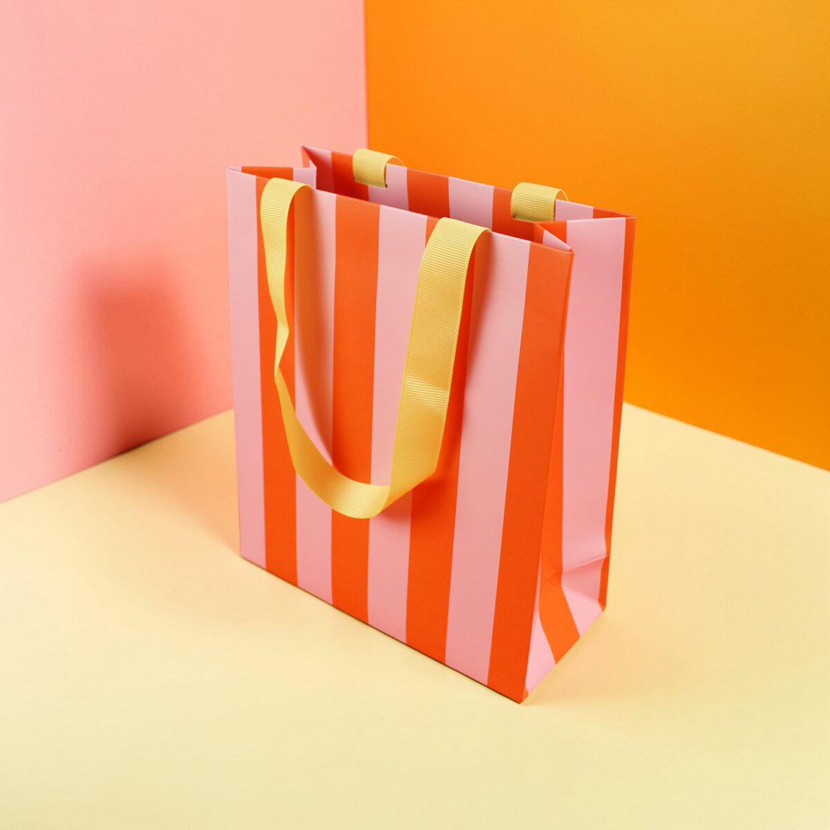 4171geschenktaschestripesmrosaorangegelb Avayves Feine Papeterie Und Geschenke Für Babys Und Kids